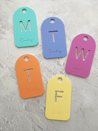 5 Days of the week hanger tags