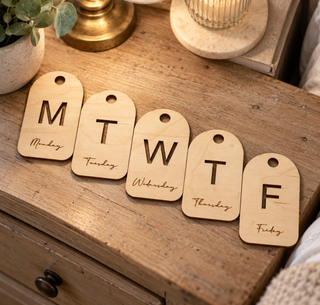 Wooden 7 Days of the week hanger tags